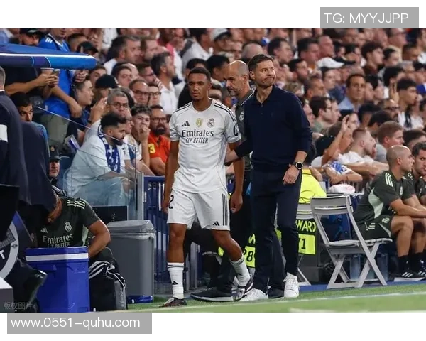 皇马与米兰激战正酣赛果揭晓引发球迷热议